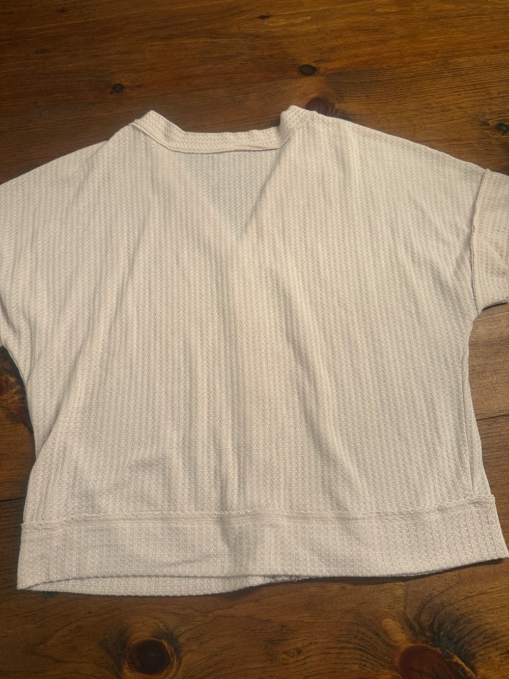 JODIFL women’s ' Button-Front Short Sleeve Top in Pale Pink - Picture 4 of 6